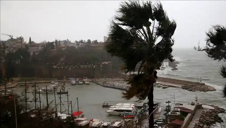 Antalya'da Kuvvetli Yağış Uyarısı!